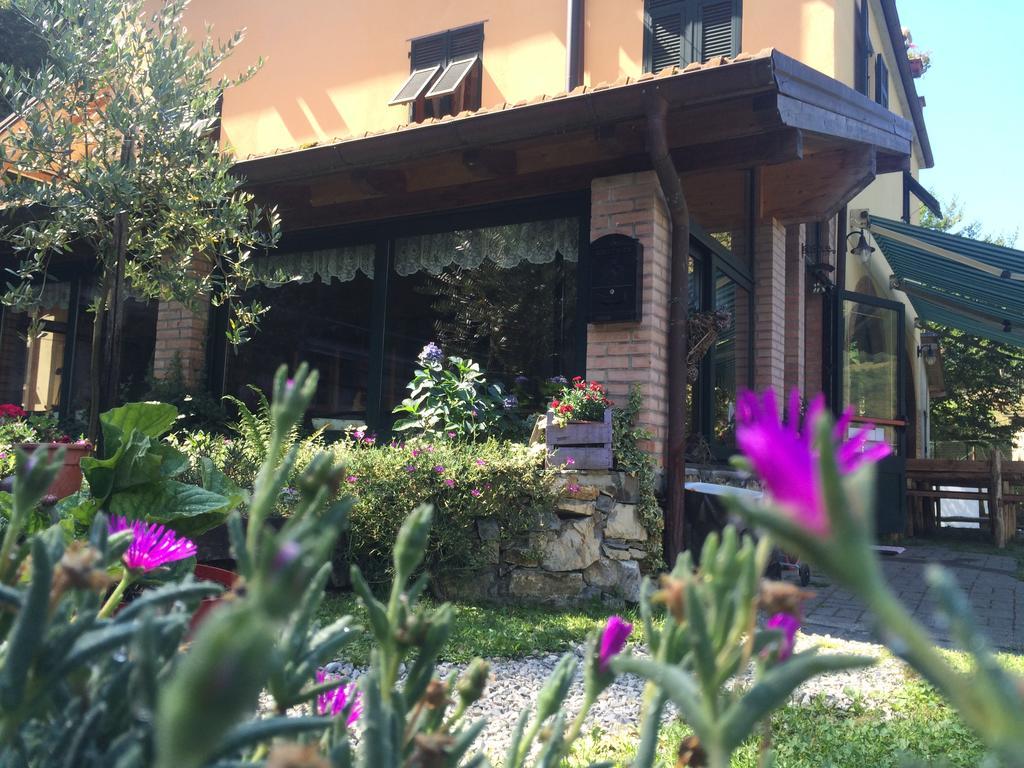 Agriturismo La Taverna Del Nonno Borzonasca ภายนอก รูปภาพ