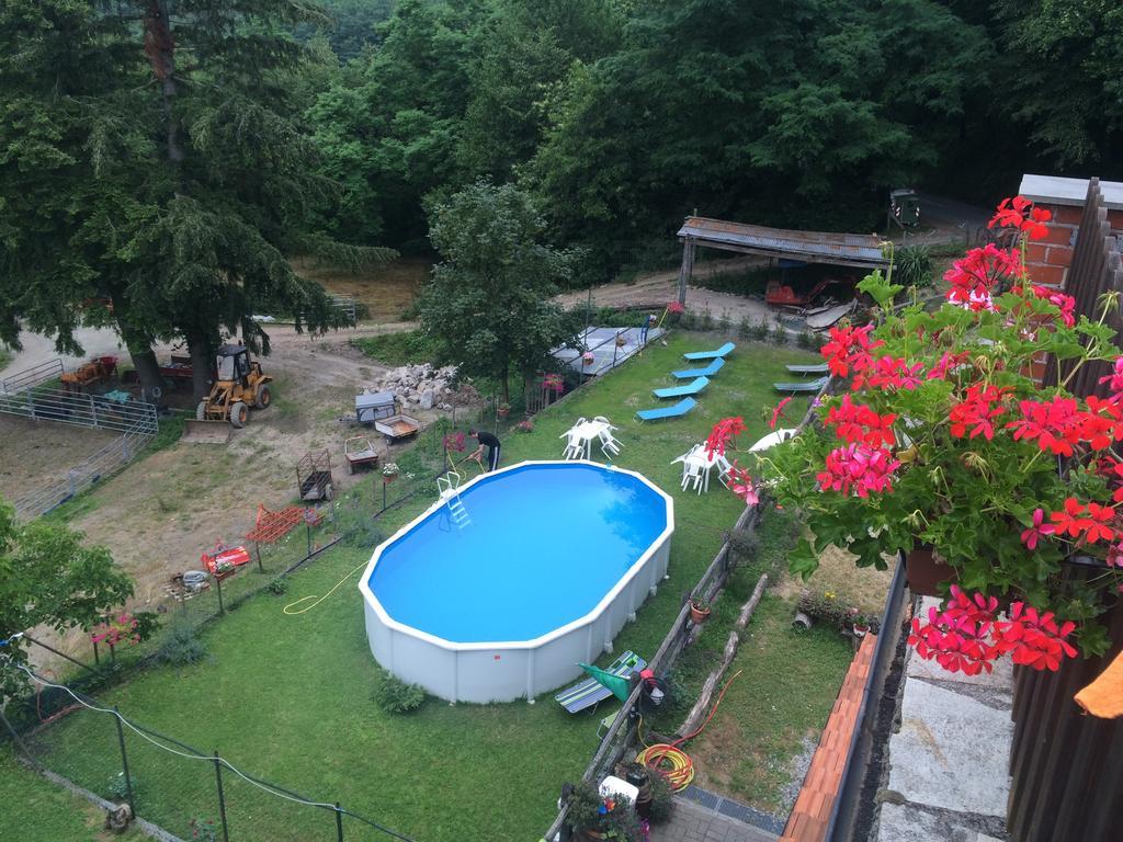 Agriturismo La Taverna Del Nonno Borzonasca ภายนอก รูปภาพ